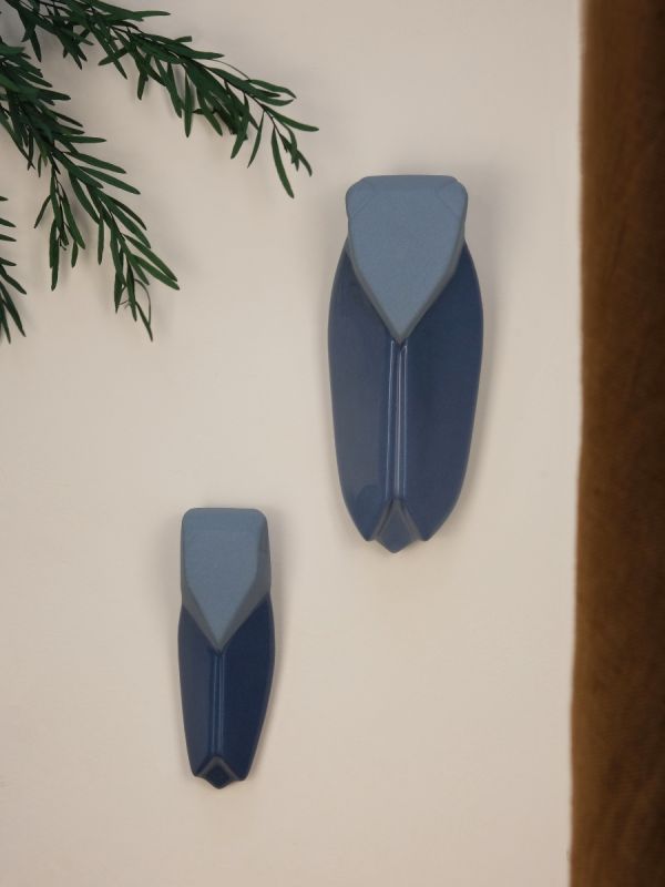 Cigale en céramique mi-émaillée bleu infini Monochromic (2 tailles)